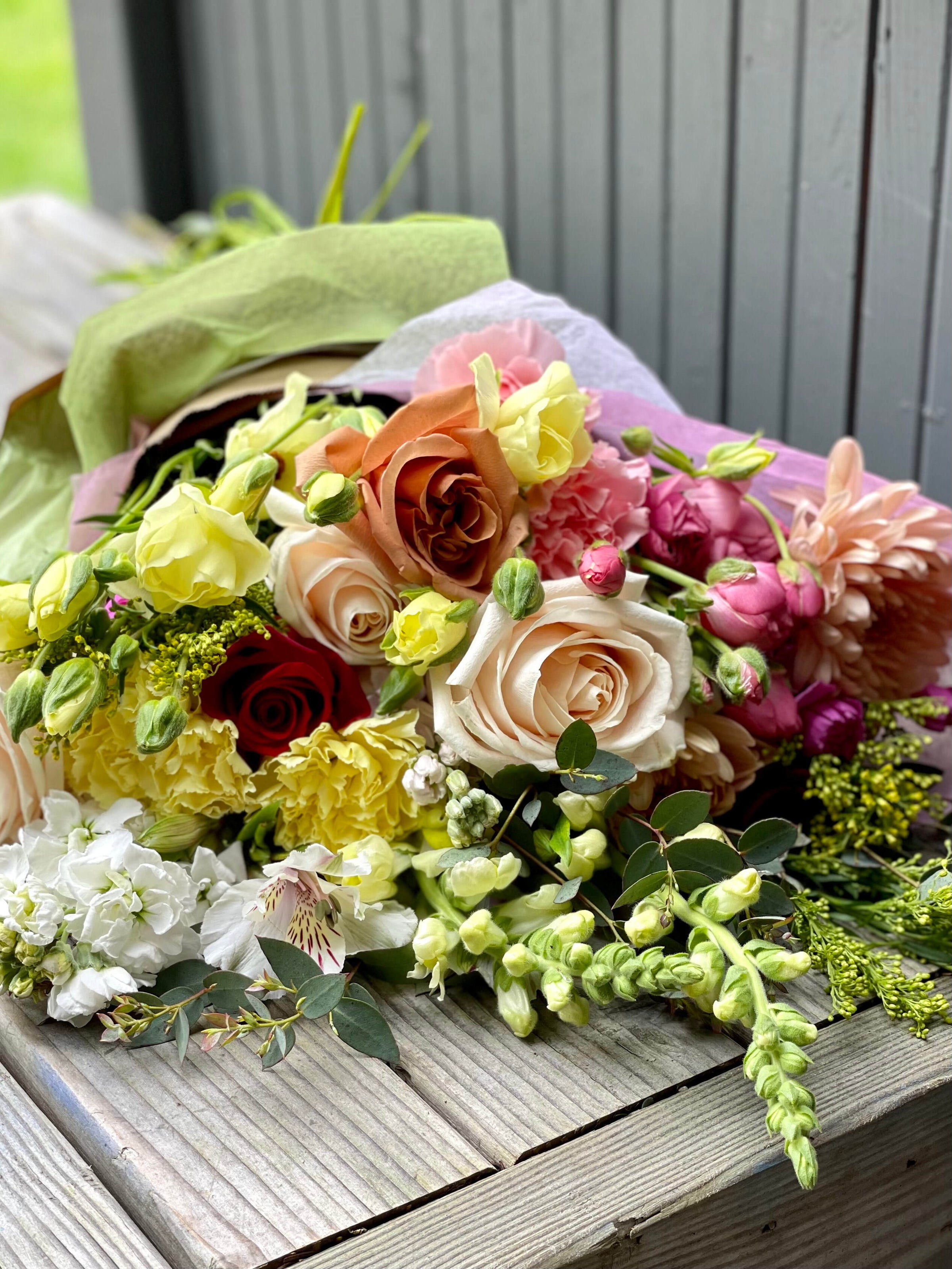 Nansen Florals | Nansen Florals - Flowers, Plants, Topiary, Weddings ...
